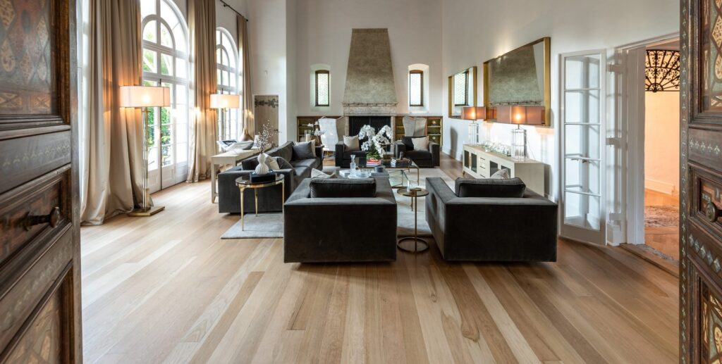 Palm Beach, Florida living room with wide light Havwoods wood plank flooring